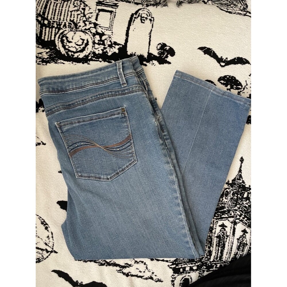 Women’s Cropped Light Wash Straight Leg Jeans - Blue 41 Lee Perfect fit 1889